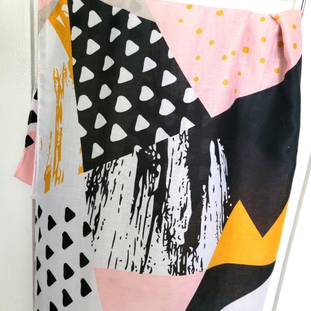 STUNNING DESIGNER SCARVE/HIJAB BY AWRA LONDON ALL PROCEEDS WILL GO TO PALESTINE